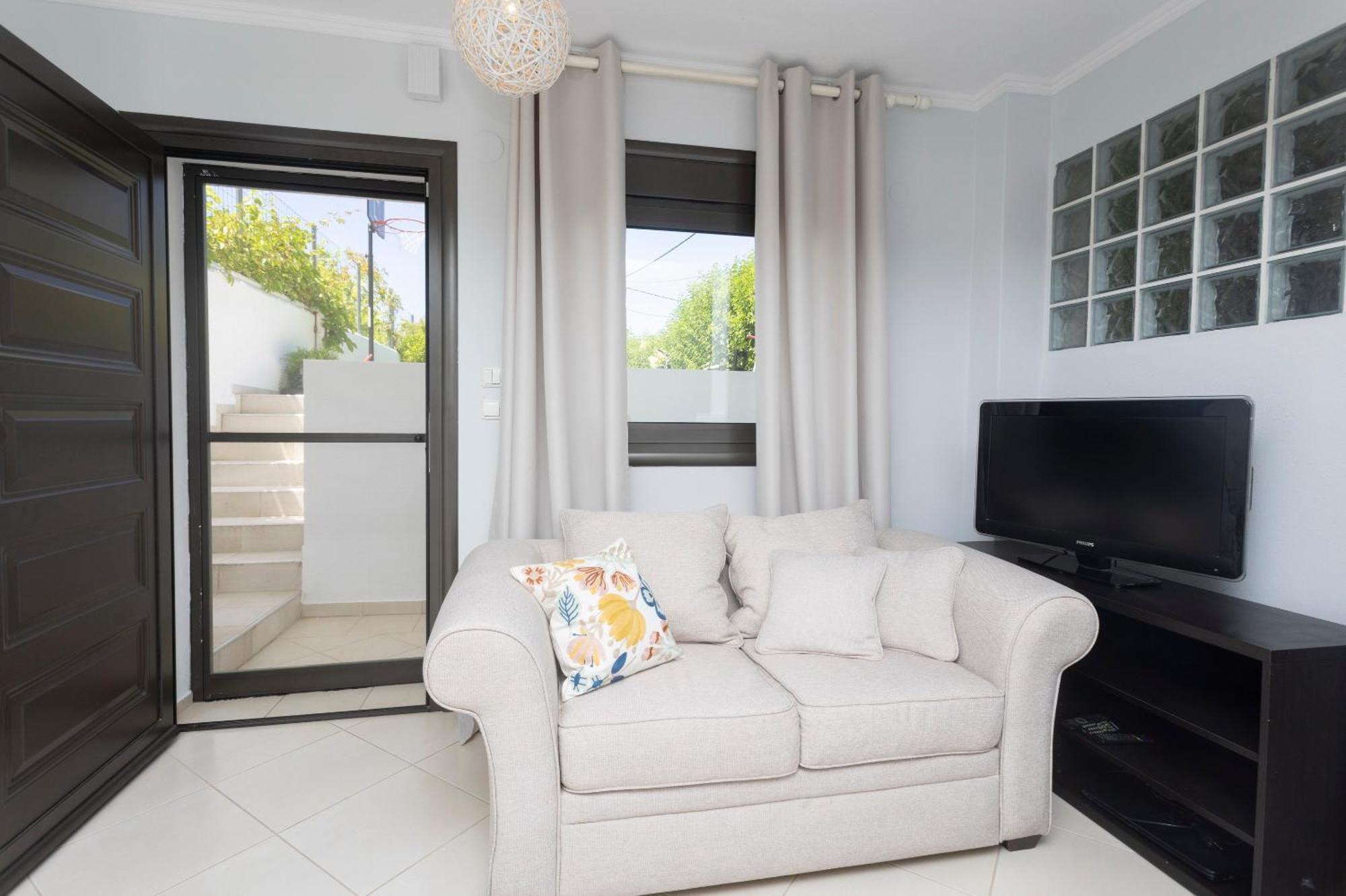 Ikia Apartment 佩科霍里 外观 照片