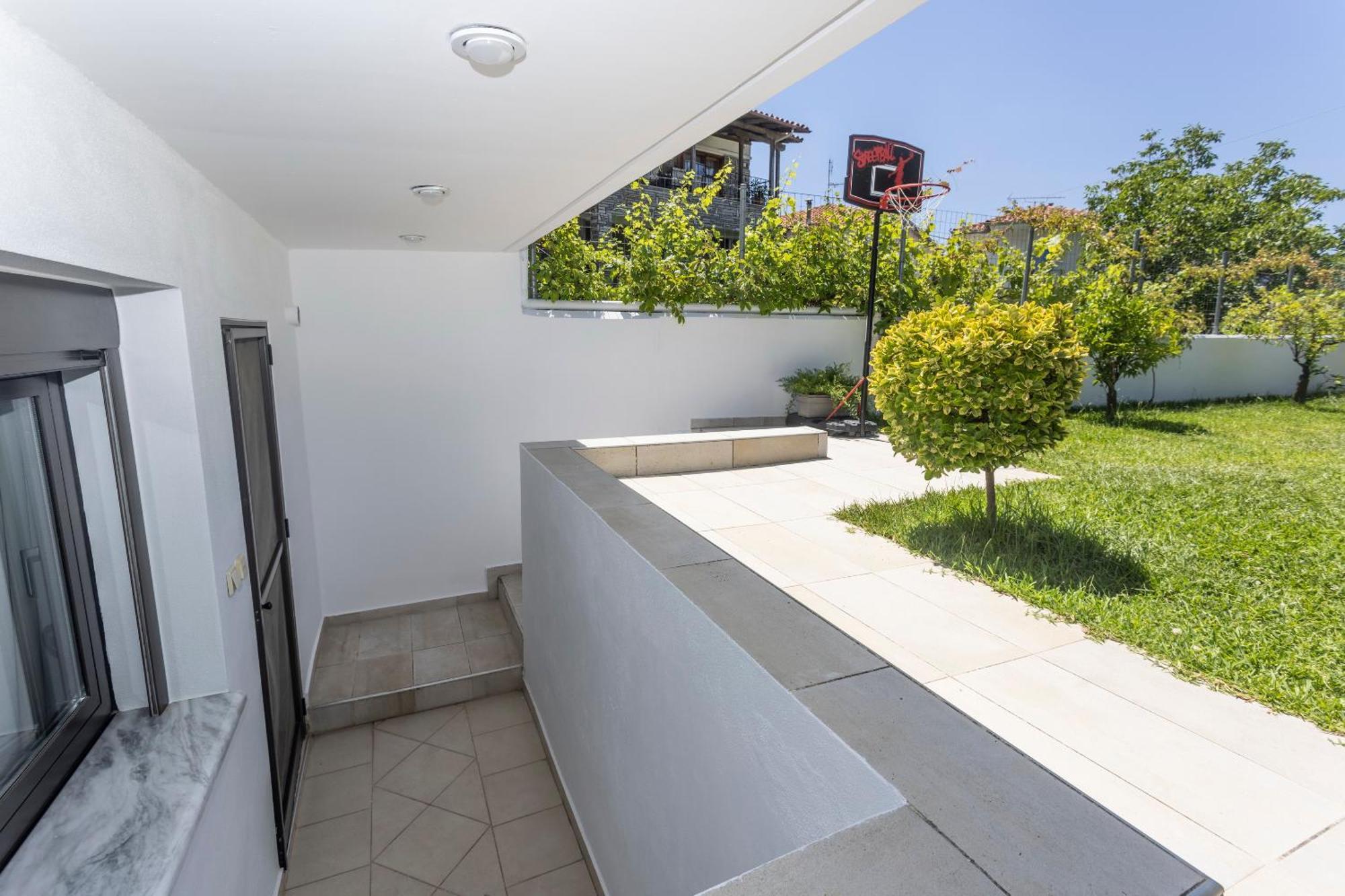 Ikia Apartment 佩科霍里 外观 照片